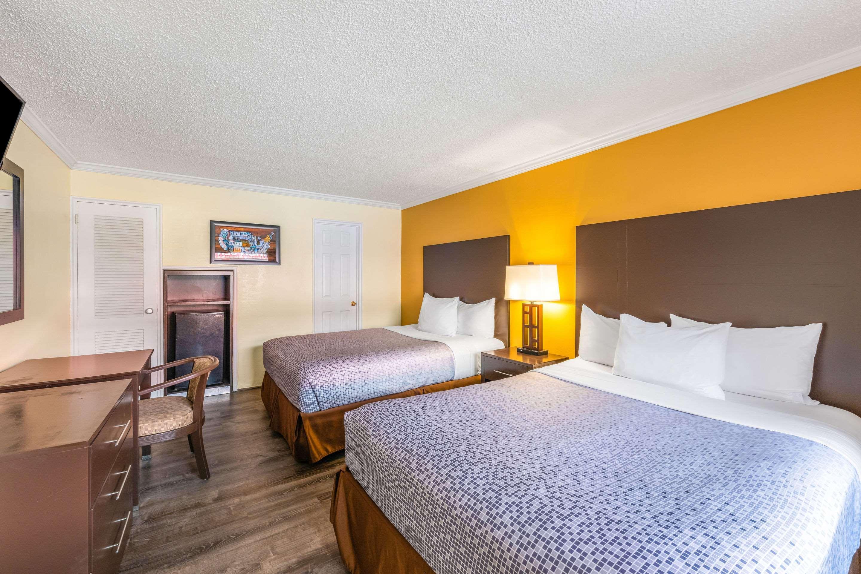 Econo Lodge Beach And Boardwalk Atlantic City Exteriér fotografie